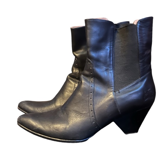 Fluevog Purpose Intent Mid/Height Chelsea - Picture 6 of 8